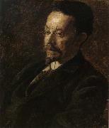 The portrait of Henry Thomas